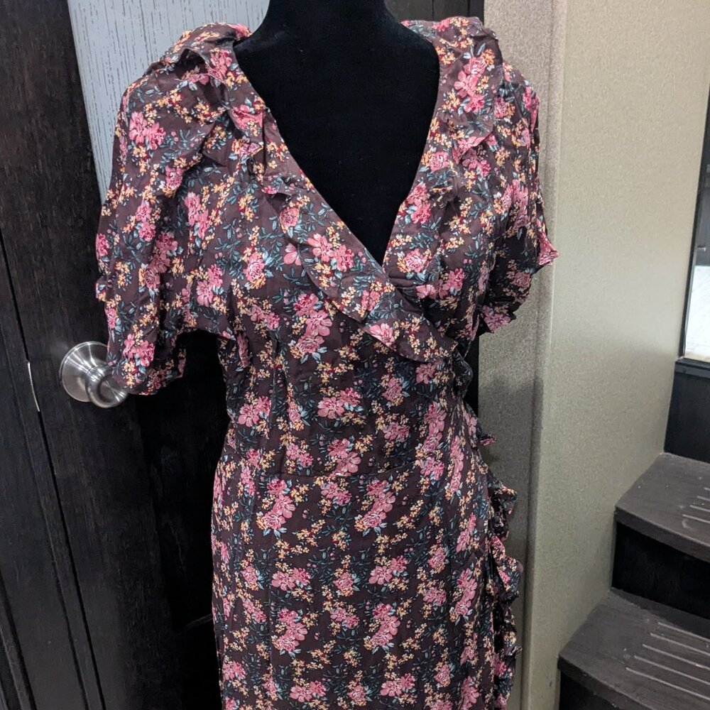 NWT Buffalo David Bitton Floral Ruffle Wrap Midi Dress Chestnut L
